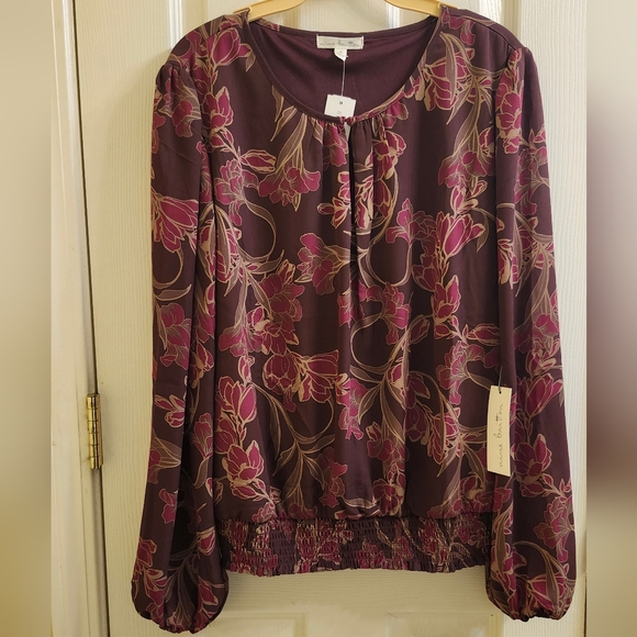 Nine Britton Keyhole Smocked Waist Burgundy and Purple Floral Blouse NWT - Picture 4 of 8